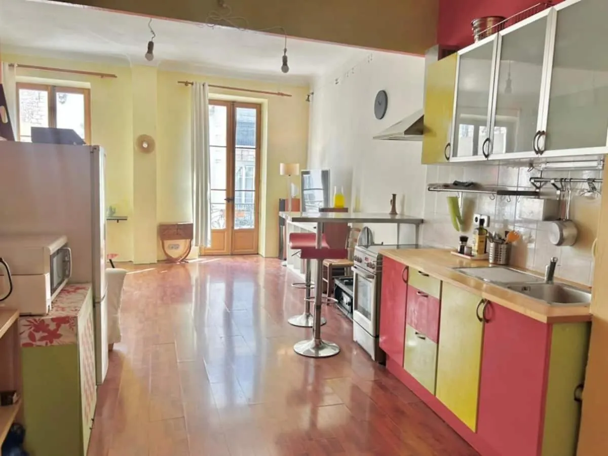 2P Proche Jean Medecin, Centre Ville Nice