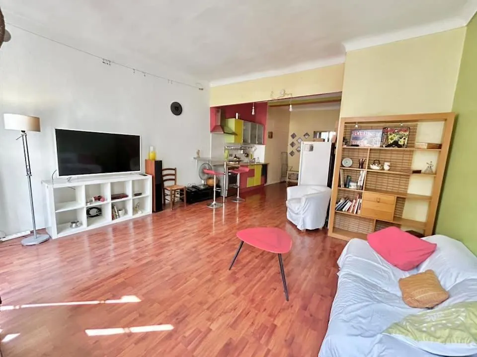 2P Proche Jean Medecin, Centre Ville Nice
